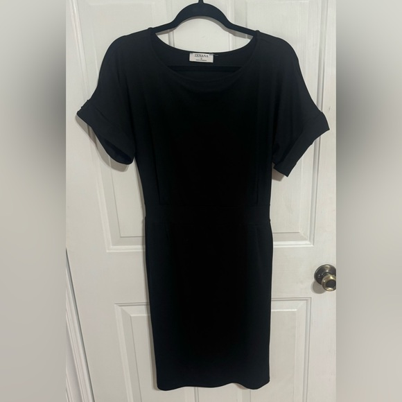 Zenana Outfitters Dresses & Skirts - Zenana Tie Back Dress with Pockets
